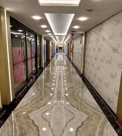 Yekta Kingdom Trade Center * Mahmutlar